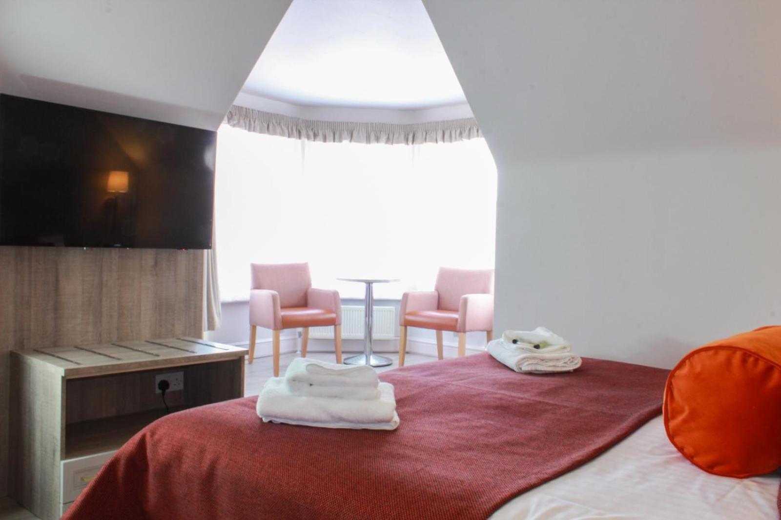 Hotel Coco Филикстоу Экстерьер фото
