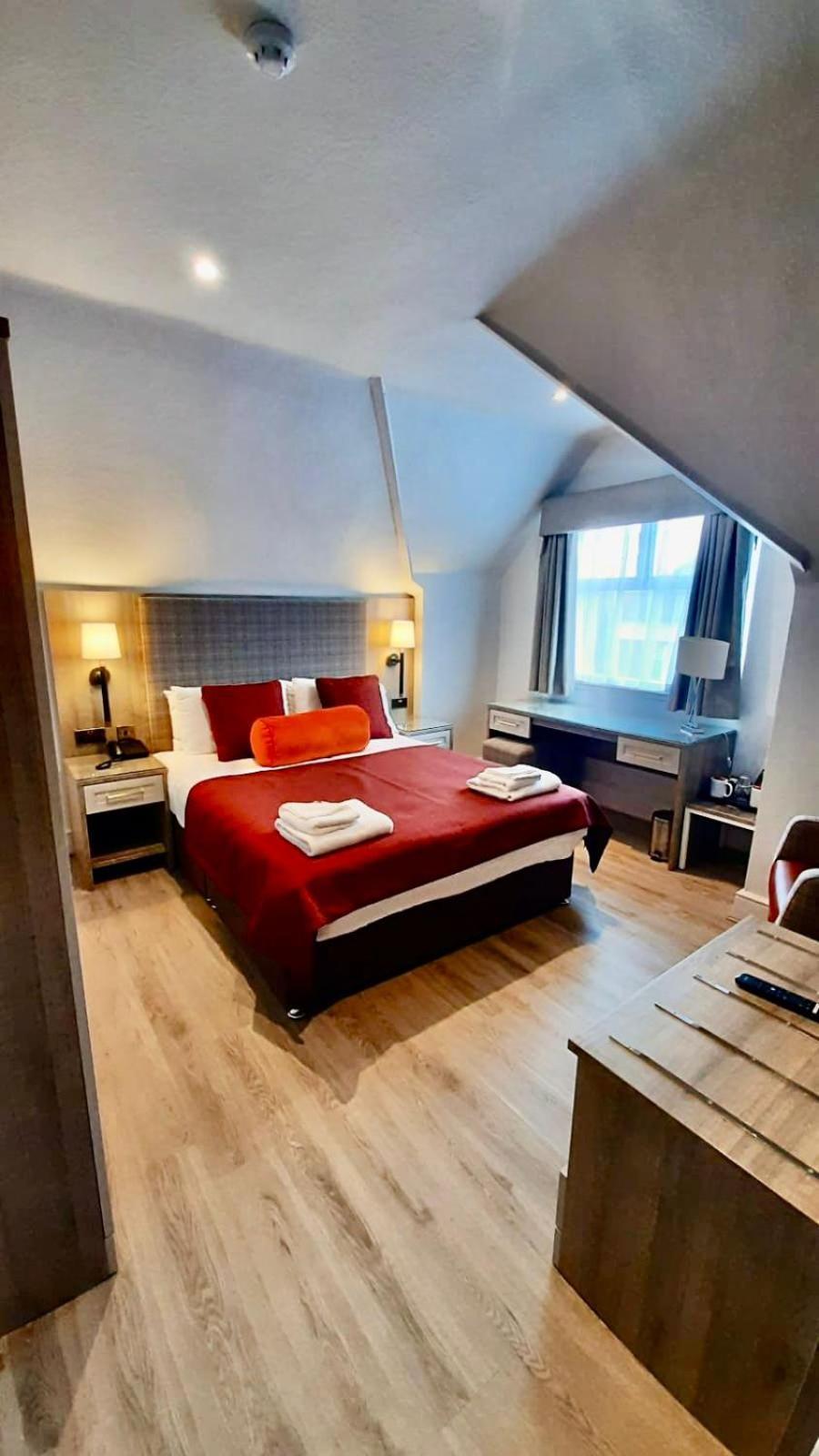Hotel Coco Филикстоу Экстерьер фото