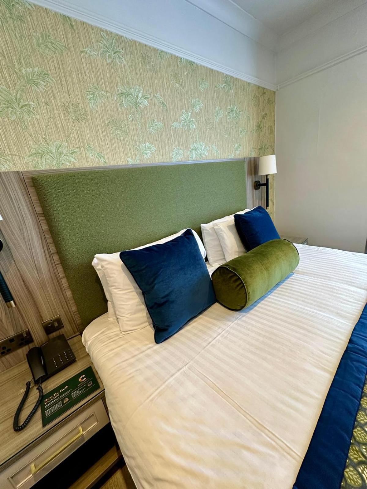 Hotel Coco Филикстоу Экстерьер фото